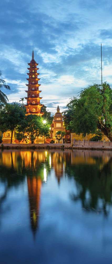 Tran Quoc Pagoda The Oldest Temple In Hanoi, Vietnam