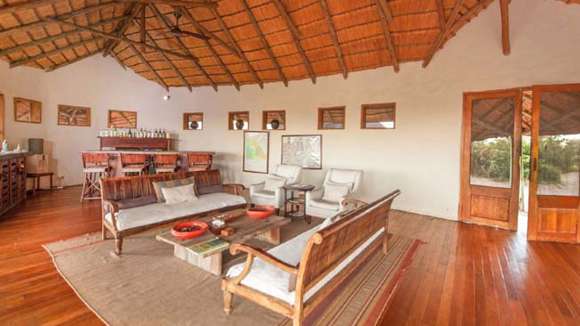 Tau Pan Camp, Central Kalahari, Botswana, Lounge