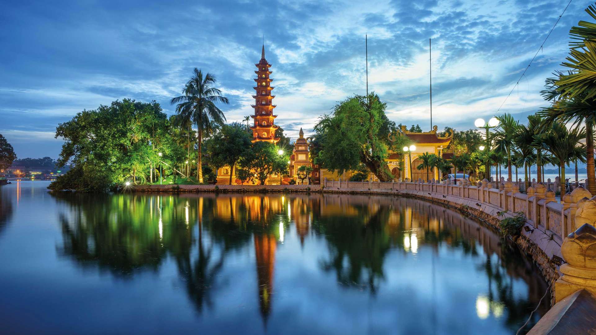 Tran Quoc Pagoda The Oldest Temple In Hanoi, Vietnam