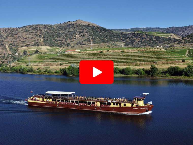 Video, Royal Barge On The Douro