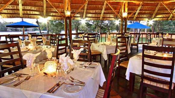 A Zambezi River Lodge Victoria Falls Zimbabwe Restaurant