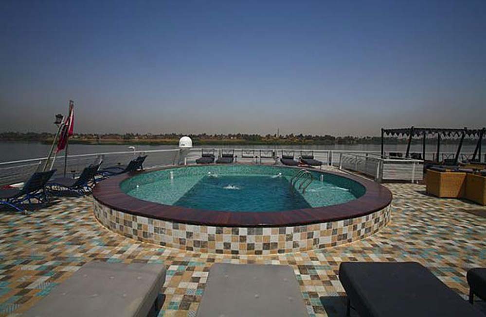 Mövenpick MS Darakum Vessel, Egypt, Pool