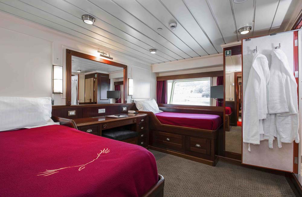 Lord Of The Glens Vessel, Scotland, Twin Cabin