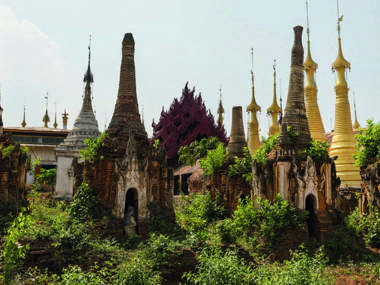 Pagodes Paya Shwe Inn Thein, Burma